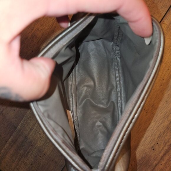 Christian Dior Makeup Pouch - Picture 4 of 5